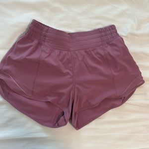 Lululemon Run Hotty Hot, High rise, 2.5”, Size 4